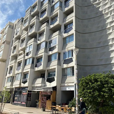 Apartment T2 Spacieux A Carnon